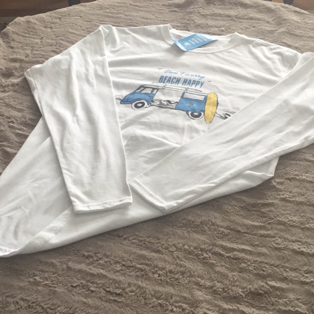NWT LONG SLEEVE T SHIRT SMALL